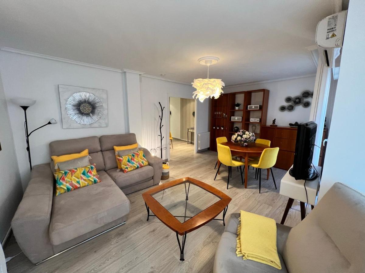 Apartamenticos La Paz I Сарагоса Экстерьер фото